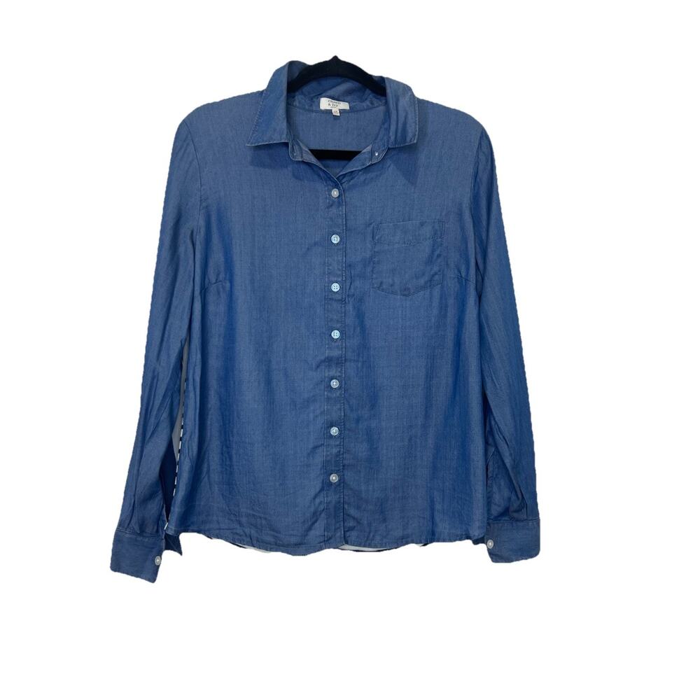 Crown Ivy Women’s Size Medium Petite Denim Button‎ Down Shirt Black Striped Back